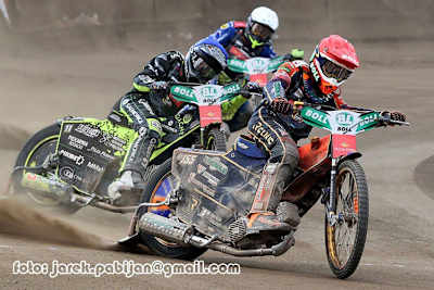 Speedway-Europameister Mikkel Michelsen (vorne)