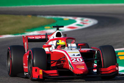 Mick Schumacher fährt zum Sieg