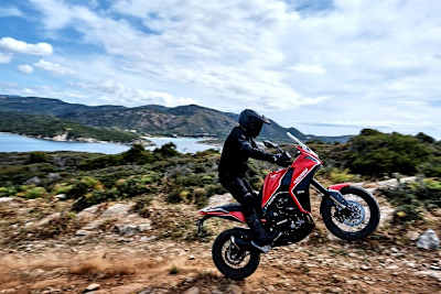 Moto Morini X-Cape 649: Reise-Enduro der Mittelklasse aus italienischer Kleinserien-Produktion