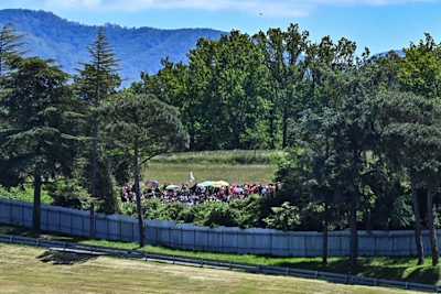Ein paar Unentwegte schlugen sich durch die Büsche