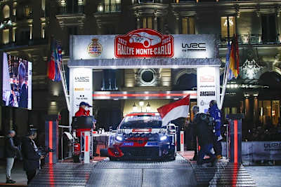 Sébastien Ogier beim Start