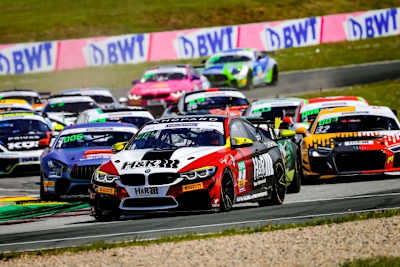 Zwei Siege in Oschersleben: Der BMW M4 GT4 von Hofor Racing by Bonk Motorsport