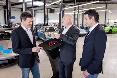 Die Brüder Martin und Nicolas Raeder sowie Olaf Manthey (Mitte)