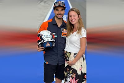 Miguel Oliveira und seine Frau Andreia – mit Baby-Bäuchlein