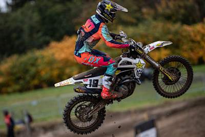 Thomas Kjer Olsen gewann den ersten Lauf in Pietramurata