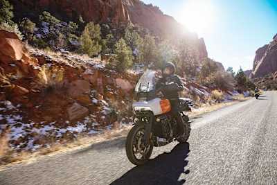 Harley-Davidson Pan America 1250 Special: Umfassend ausgestattet bis hin zum semiaktiven Fahrwerk - das hätte man Harley nicht zugetraut