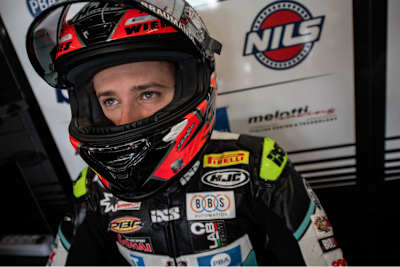 Philipp Öttl mit seiner Ducati V4R