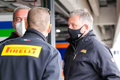 Bei Pirelli trägt man Maske