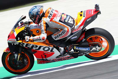 Pol Espargaro vor Brad Binder