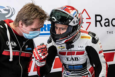 Krummi und sein Crew-Chief verstehen sich immer besser