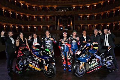 Rechte Bildhälfte: Binder, Dovi, Razali, Zeelenberg und WithU-Chef Ballerin