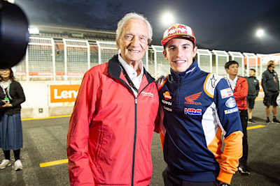 Katar-GP 2019: Jim Redman mit Marc Márquez