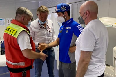 Der Spanier Alex Rins erhielt die Freigabe von den Rennärzten