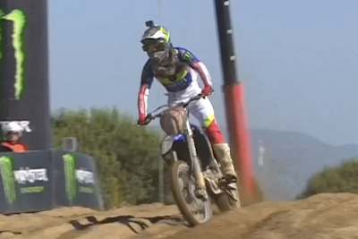 WM-leader Jago Geerts gewann das MX2-Qualifikationsrennen in Riola Sardo