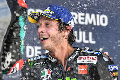 Nach 465 Tagen und 47 Rennen endlich wieder auf dem Podest: Rossi