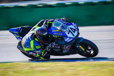 Daniel Rubin auf der Yamaha R1