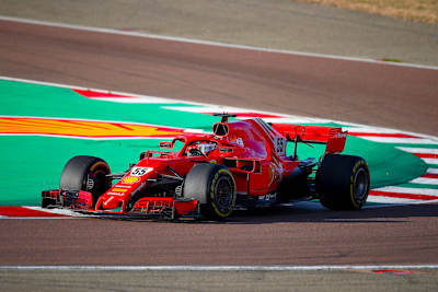 Carlos Sainz erstmals im Ferrari