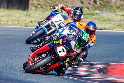 Auf der Strecke mit der Moto Trophy