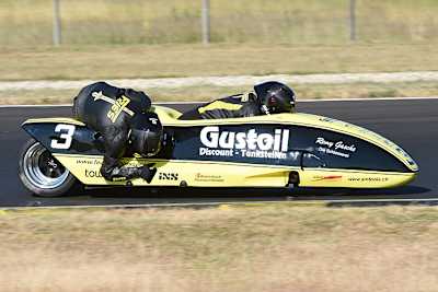 WM-Leader Markus Schlosser/Marcel Fries (CH) auf LCR Yamaha