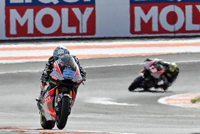 Marcel Schrötter und Tom Lüthi hoffen auf Fortschritte beim zweiten Valencia-Rennen