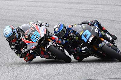 Harte Fights: Marcel Schrötter (23) gegen Celestino Vietti