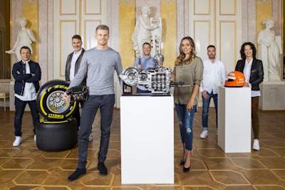 Die ServusTV-F1-Truppe: Christian Klien, Andreas Gröbl, Nico Hülkenberg, Philipp Brändle, Andrea Schlager, Philipp Eng und Tanja Bauer