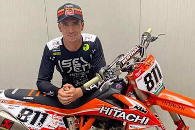 Adam Sterry startet für das Team 'Hitachi KTM fuelled by Milwaukee'