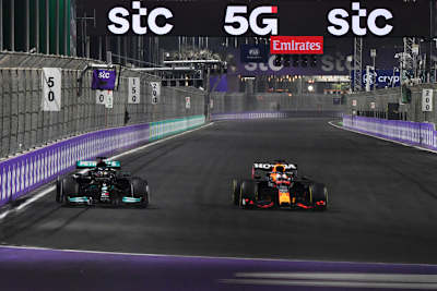 Charles Leclerc gegen Max Verstappen: Dafür gab es Strafpunkte