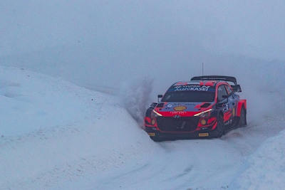 Ott Tänak mirt Bestzeit im Shakedown