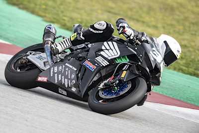 Mercado auf der Honda CBR1000RR-R