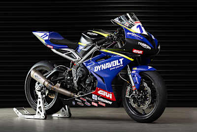 Mit der Triumph werden bereits Rennen gefahren