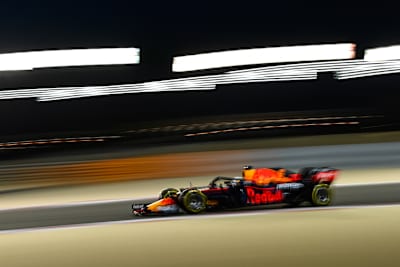 Red Bull Racing will Mercedes angreifen