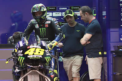 Valentino Rossis Jugendfreund Alessio «Uccio» Salucci (Mitte) freut sich über den Erfolg der VR46 Academy