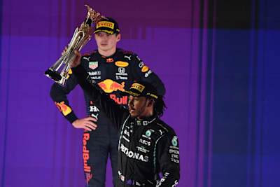 Der Titelkampf von Max Verstappen und Lewis Hamilton beschäftigt auch die GP-Kollegen