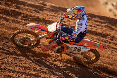 Tom Vialle gewann den ersten MX2-Lauf in Agueda