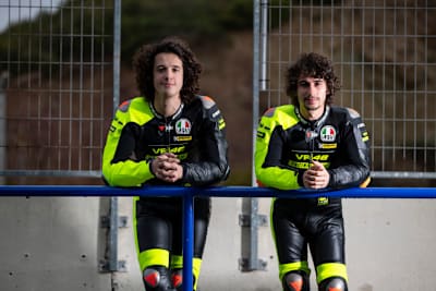 Celestino Vietti mit seinem neuen Teamkollegen Niccolò Antonelli