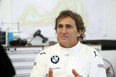 Alex Zanardi einem einem Autorennen 2019 in Japan