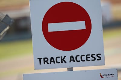 Zuschauer müssen im MotorLand leider draußen bleiben