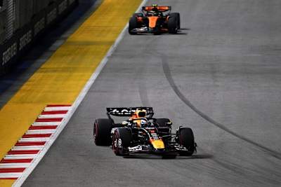 Red Bull Racing vor McLaren, so bleibt es in der Fahrer-WM spannend