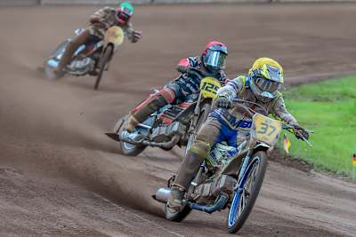 Chris Harris (37) und Lukas Fienhage (125) sind neben Zach Wajtknecht die Titelkandidaten