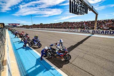 Der Bol d'Or lockt alljährlich zigtausende Zuseher an