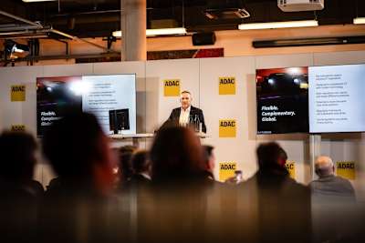 Thomas Voss präsentiert das XT1-Reglement