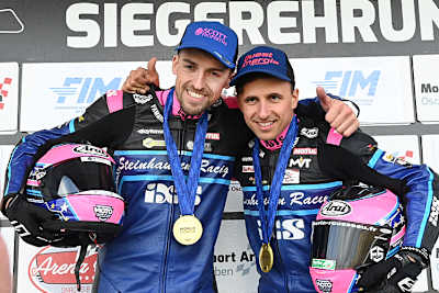 Nur wenige Wochen durften sich Harry Payne (li.) und Kevin Rousseau über den WM-Titel freuen