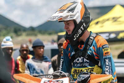 James Moore gewann Tag 2 souverän