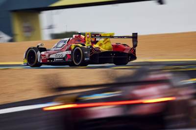 Heck des BMW M Hybrid V8