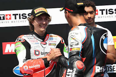 Axel Bassani (li.) mit Toprak Razgatlioglu