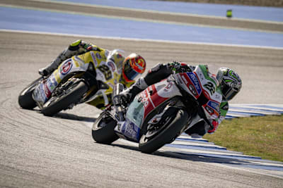 Alex Lowes vor Andrea Iannone, der im Sprint Dritter wurde