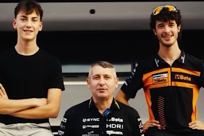 Luca Boscoscuro mit Luca Lunetta (links) und Celestino Vietti