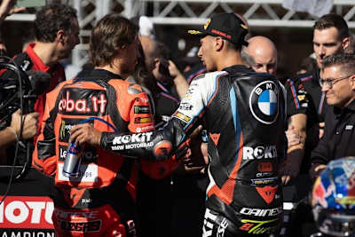 Nicolo Bulega will Toprak Razgatlioglus WM-Feier auf Sonntag verschieben