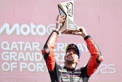 Grande «Bezz»: Der Aprilia-Werksfahrter triumphierte in Portimao